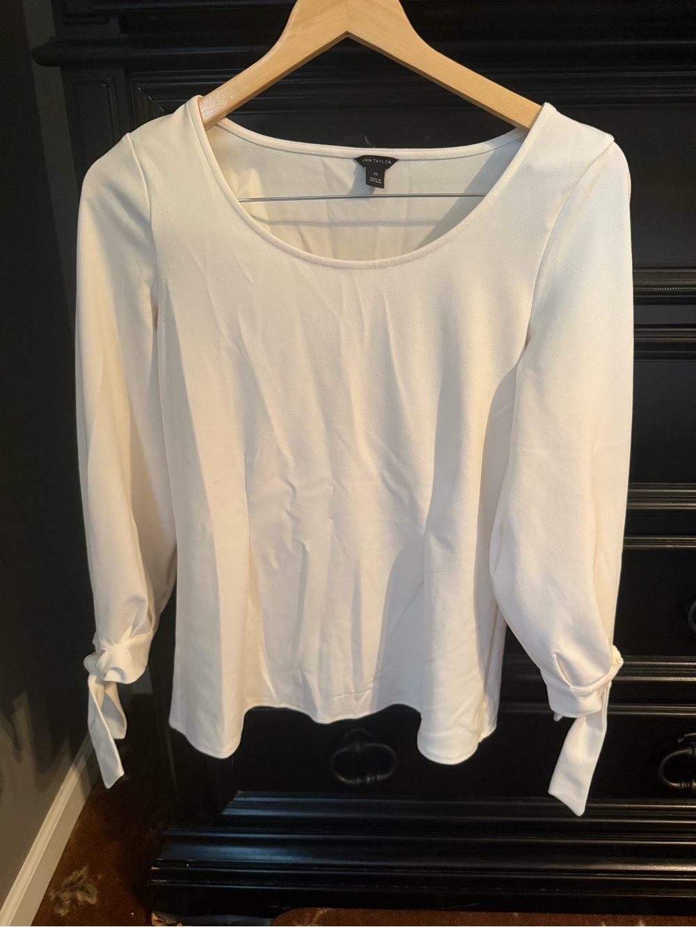 Ann Taylor Cream Scoop Neck Tie-Cuff Blouse
